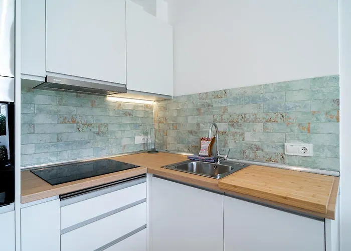 Capistrano Village Deluxe Garden Nerja