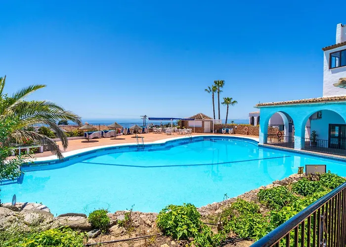 Capistrano Village Deluxe Garden * Nerja