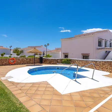 Capistrano Village Deluxe Garden * Nerja