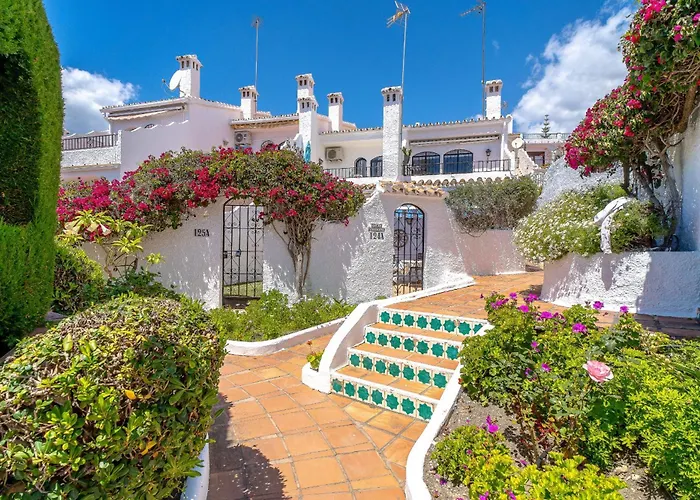 Capistrano Village Deluxe Garden Апартаменты *